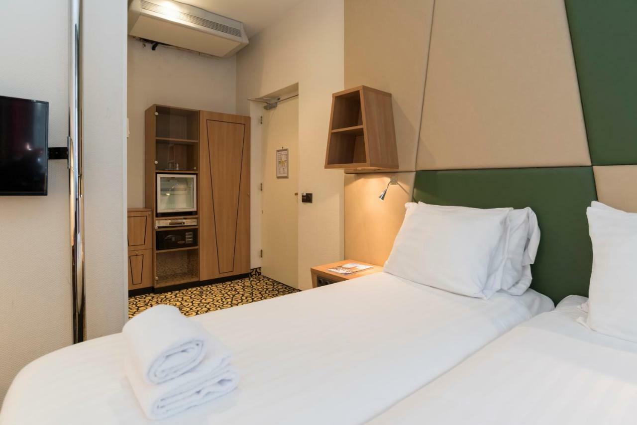 Savoy Hotel 4*