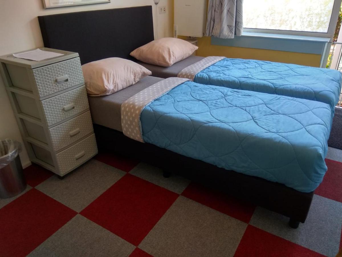Bed And Breakfast Amsterdam Holy Dove 2* Amsterdam