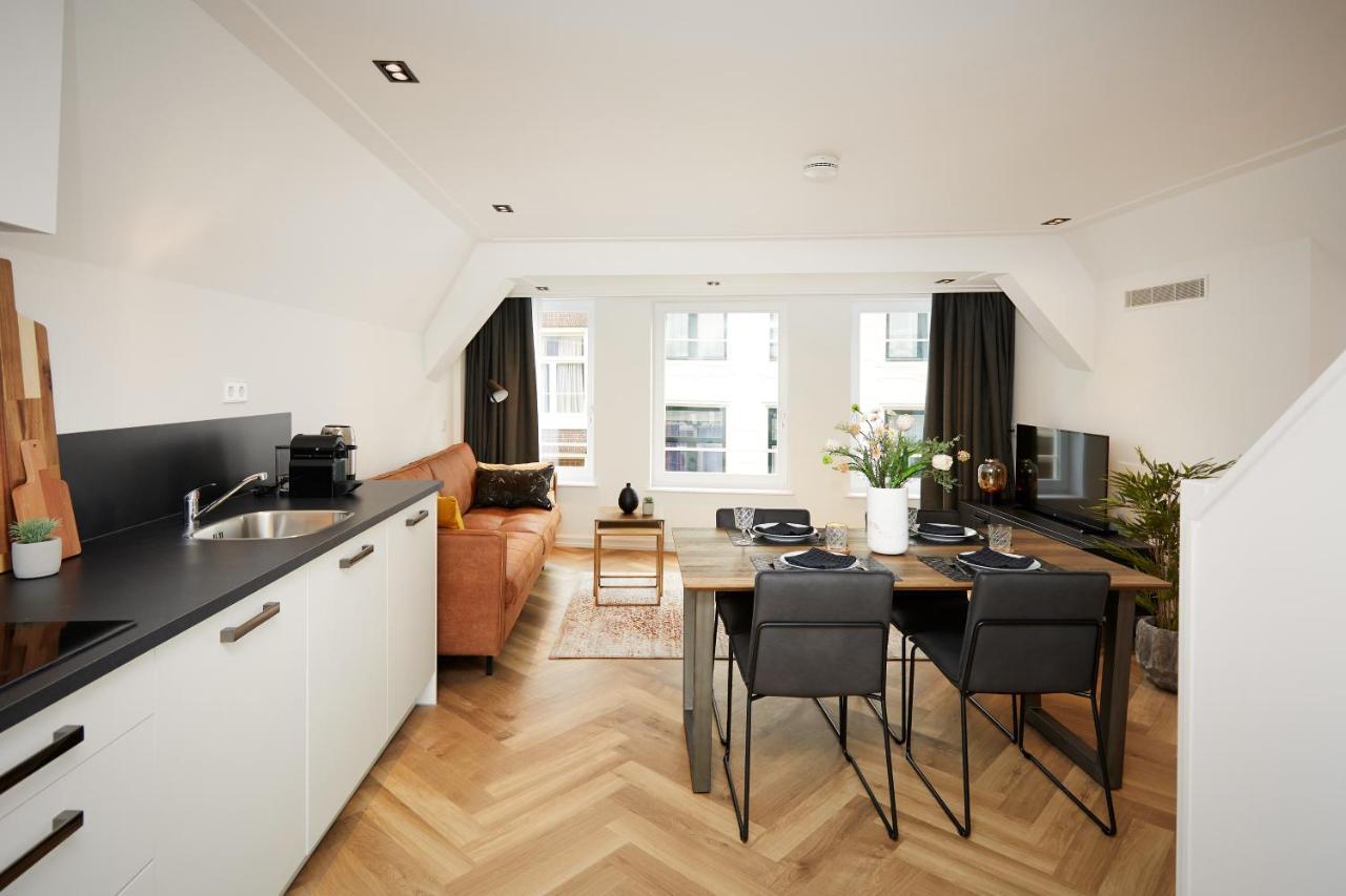 Damrak Short Apartment