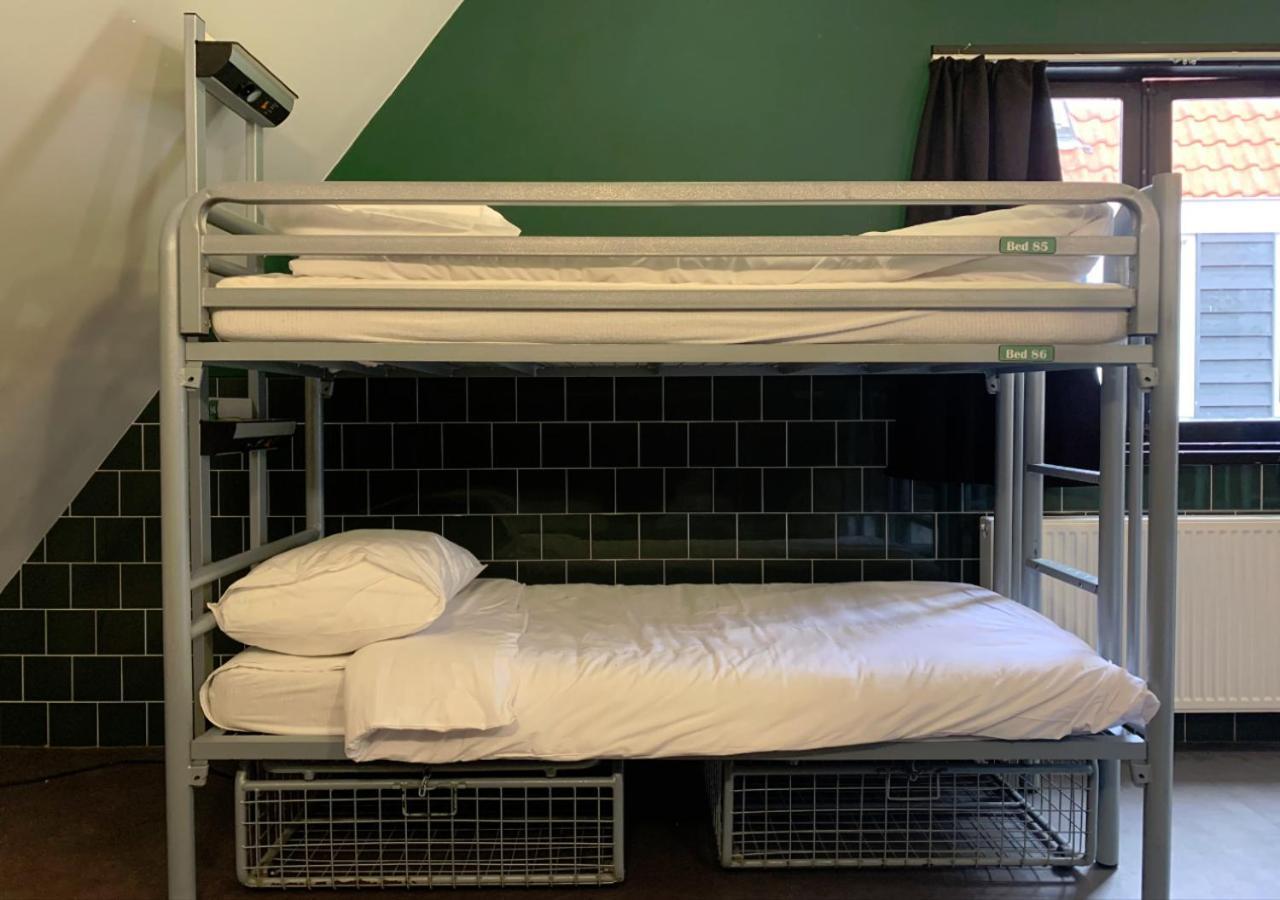 Hostal Durty Nelly's *