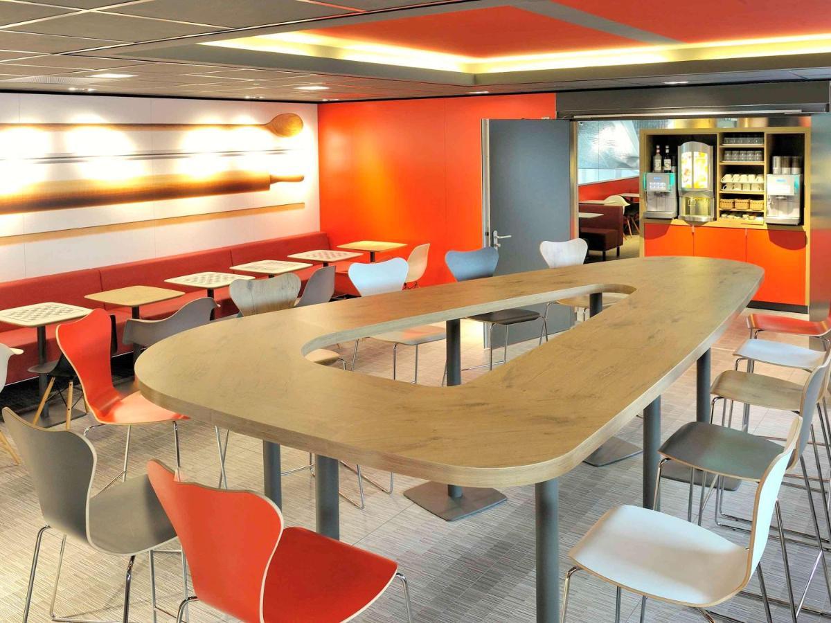 Ibis West Hotel 3*