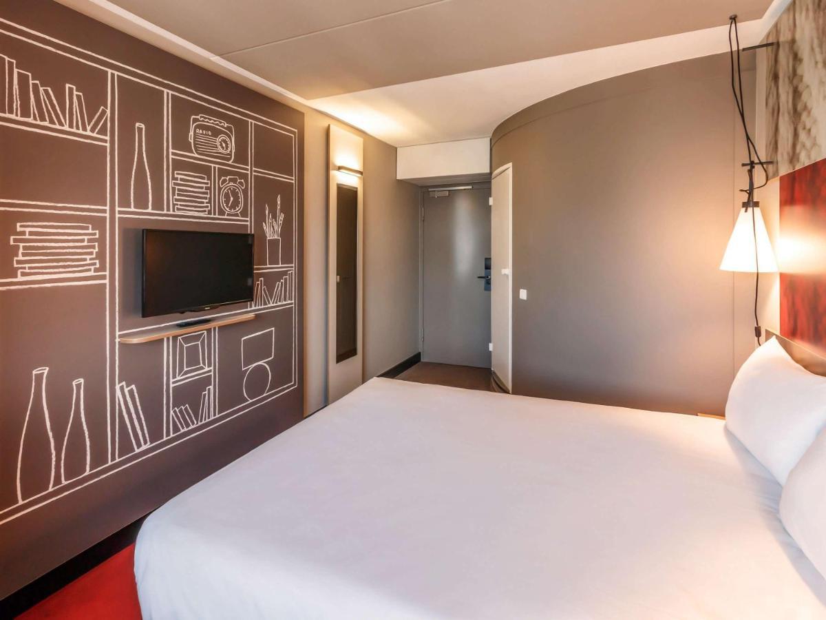 Ibis West Amsterdam