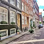 Amsterdam Home
