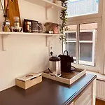 B&B La Vie En Rose Amsterdam Centre