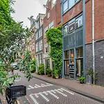 B&B 1971 Hazenstraat - Shared Bathroom