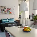 Sunny Studio