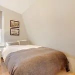 Canal Apartment Jordaan