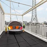 WaterVilla - Unique Floating Villa Experience