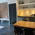 Amstel Boutique Studio