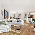 170M2 Appartment With Jacuzzi & Steam Bath In Center Of Amsterdam