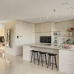 Penthouse Wonderfully For Rent