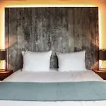 Rooms25