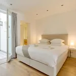 Private Studio With Patio In The Heart Of Amsterdam