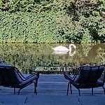 Canal Garden Apartment Staywell Amsterdam