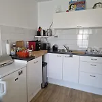 Johan\'S B&B, Dakterras & Goedkoop Parkeren - Sinds 2014