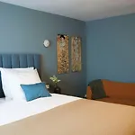 New! City Centre Suites By B&B61