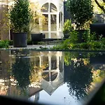 Canal House