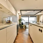 Urban Chic 4-Bedroom Apartment In Amsterdam