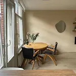 Charming And Cozy Apartment!