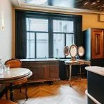 Boutique Hotel The Noblemen