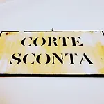 La Corte Sconta B&B
