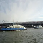 Bed And Breakfast Private Accommodation At Amsterdam Houseboat