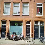 Osmon Apartment