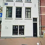 Vorron Deluxe Apartment