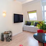 B&B Canaliscious