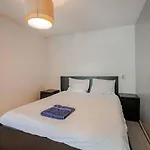 Private 3 Bedroom Apartment - Homestay Properties Amsterdam