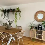 Canal View, Roofterrace Apartment