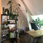 Cozy Apartment With Large Roof Terrace