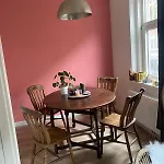 Centrally Located 2-Bedroom Apartment In Oud-West