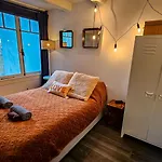 En-Suite Room In Historic Canalhouse From 1729