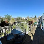 Spacious Apartment With Roofterrace By Vondelpark