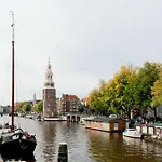 Prins Hendrik Apartments