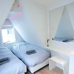 Sweet Life Centre Area Apartment