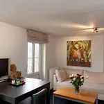 Comfortable Apartment Near Rai