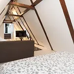 Lil\' Dutch Studio