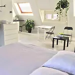 New Bright Studio Apartment