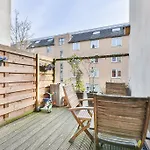Tolstraat Family House Amsterdam