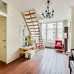Tolstraat Family House Amsterdam