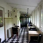 Sandton Hotel De Filosoof