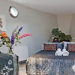 Coco\'s Boatique