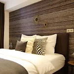 Luxury Leidseplein with Private Patio