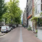 Enzo Apartment