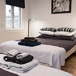 Kuwadro Guesthouse Centrum