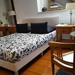Suites Aan De Singel By Vera