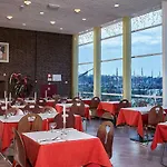 Van Rijn Serviced Apartments