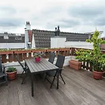 Duplex near Anne Frank Museum